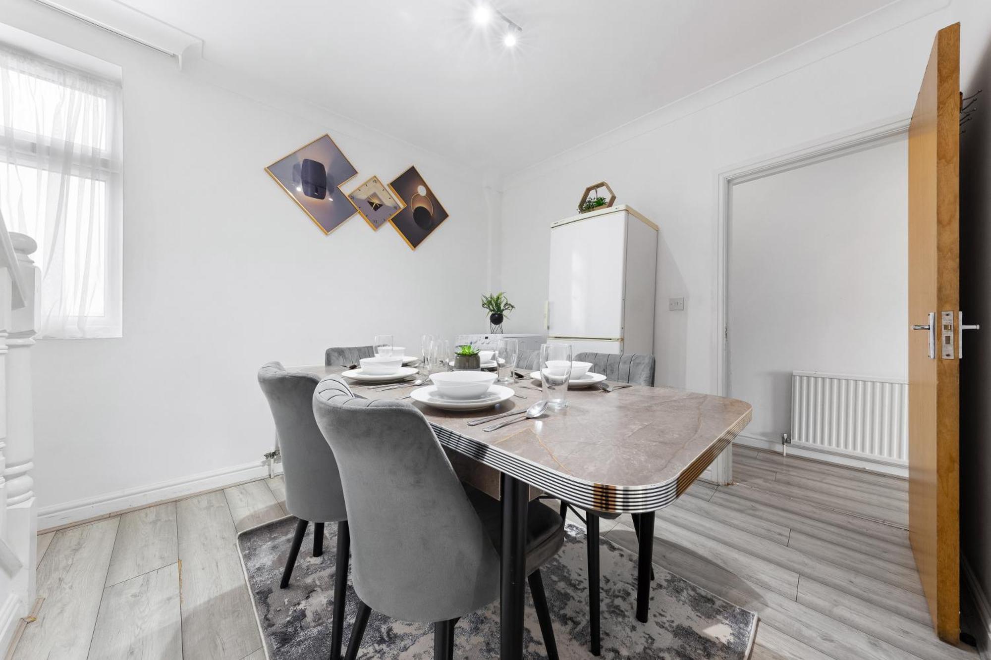 Green Hype - 10 Mins To Stadium - Sleeps 8 London Ngoại thất bức ảnh
