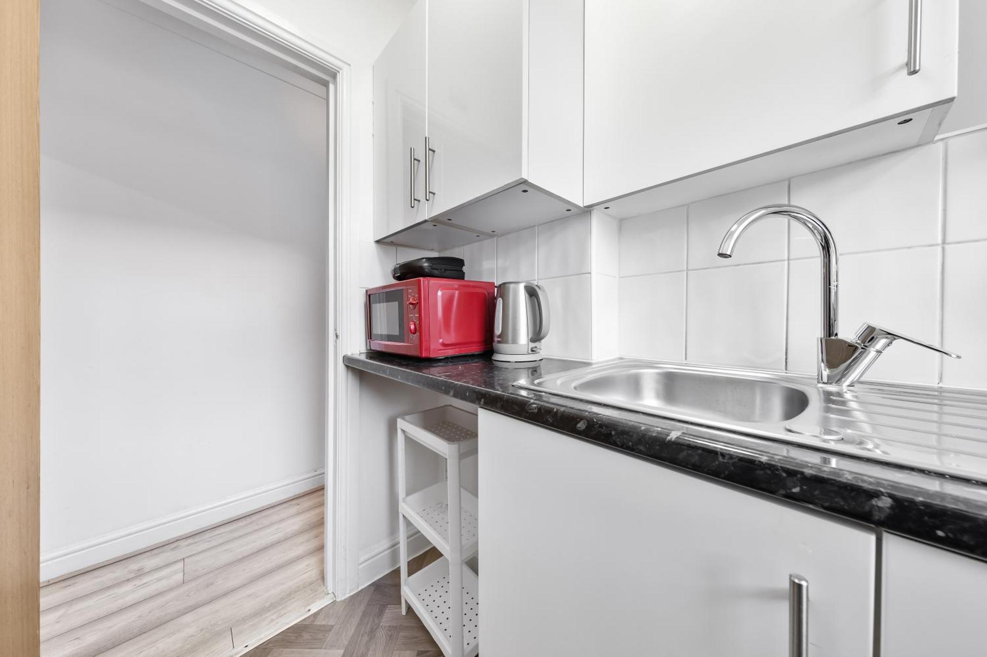 Green Hype - 10 Mins To Stadium - Sleeps 8 London Ngoại thất bức ảnh